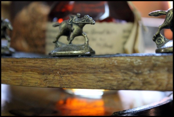 Souvenir horses unrelated.